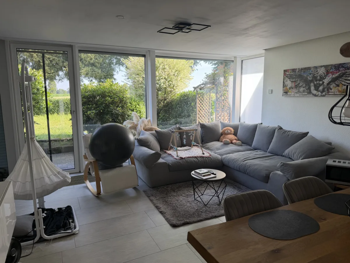 Wohnzimmer kleine Wohnung EG
