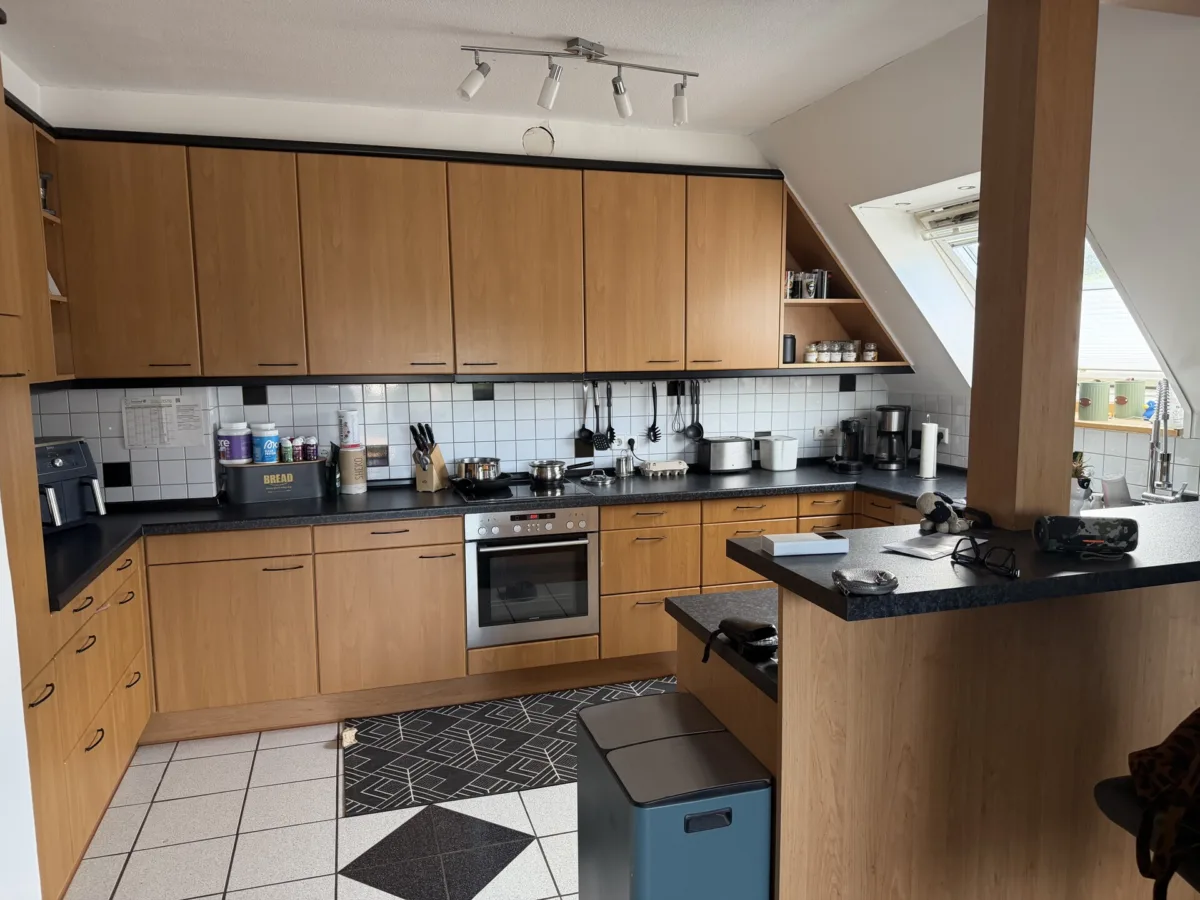 Küche Dachgeschosswohnung