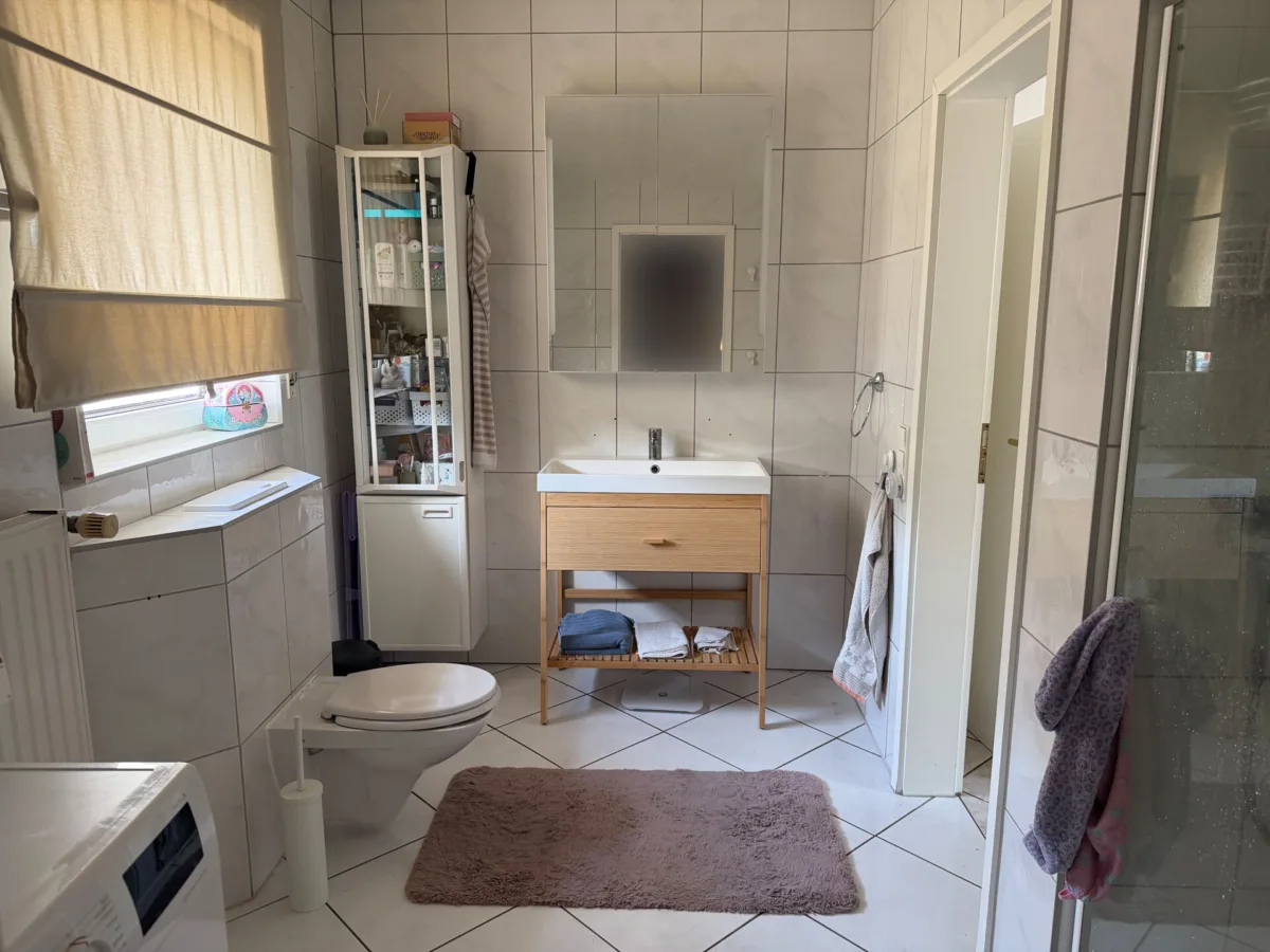 Tageslichtbad große Wohnung EG